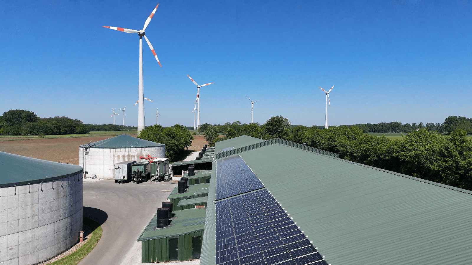 Energie-Upgrade für deutschen Landwirtschaftsbetrieb: SolaX und PLEXLOG implementieren 100 kW intelligente ESS-Lösung in Dinklage