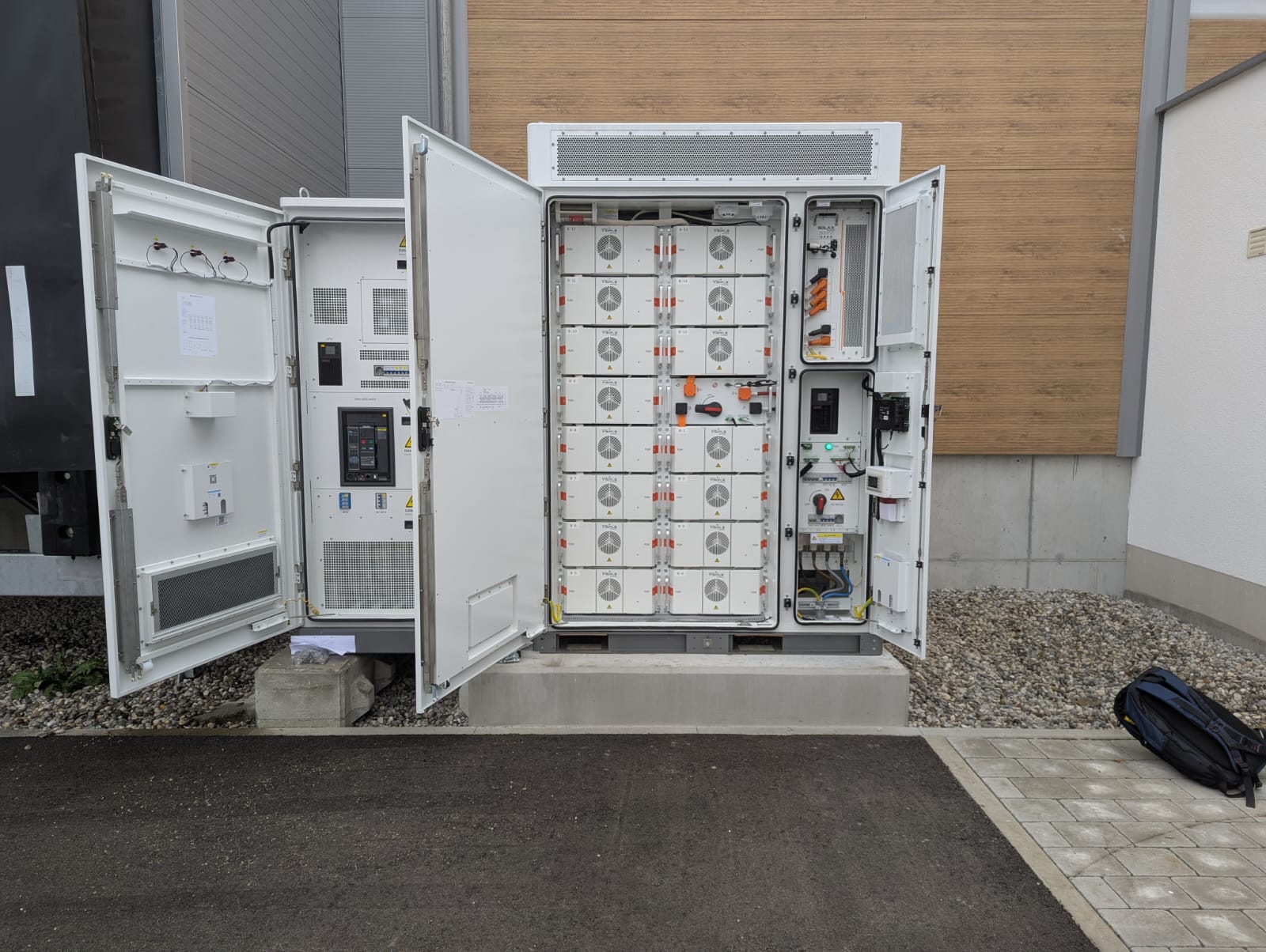 Trene mit PCAP offen(1).jpg