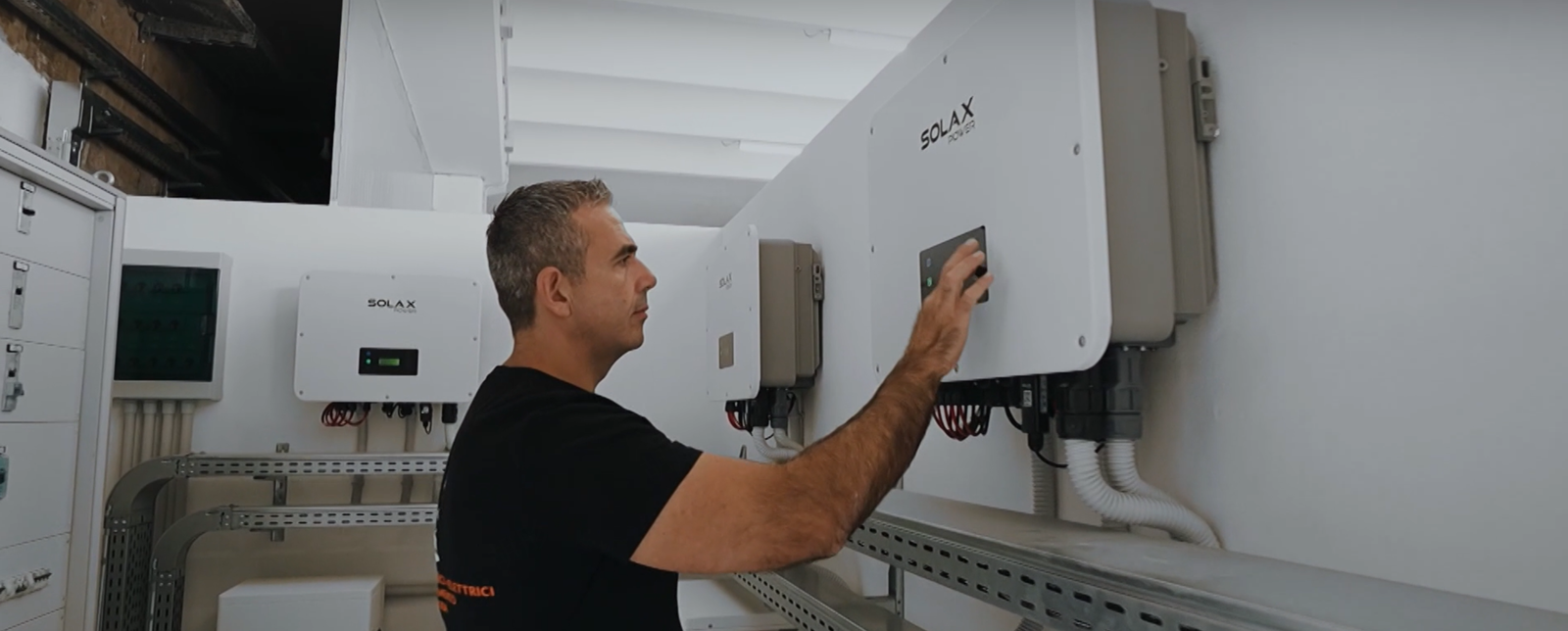 Find SolaX Partner banner for PC