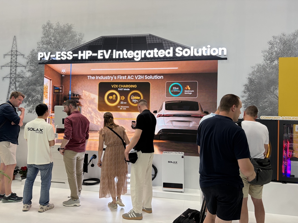 SolaX-Ausstellung auf der Intersolar Europe