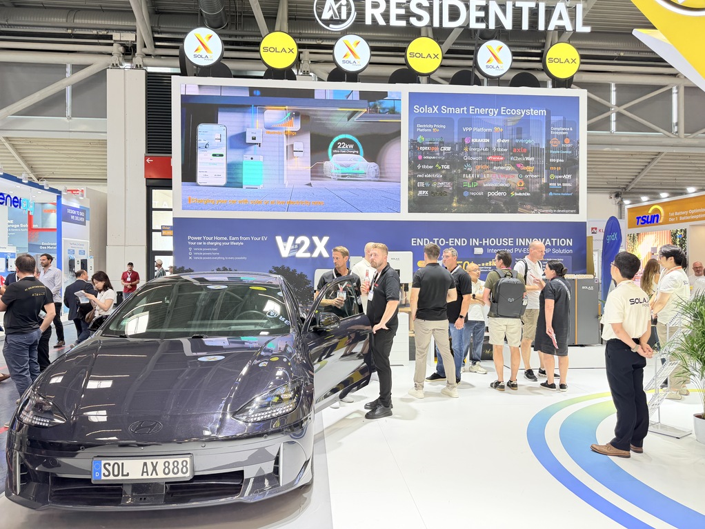 SolaX nimmt an der Intersolar Europe teil