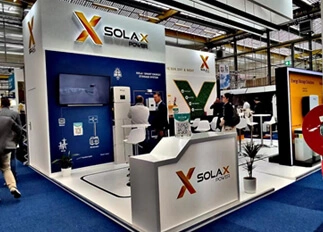 Eine grüne Zukunft powering-Ein großes Treffen mit SolaX Power bei Solar Solutions Internat ional